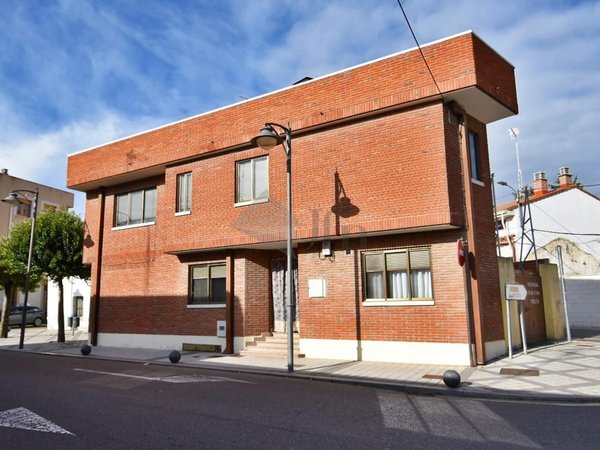 Iscar,  ES