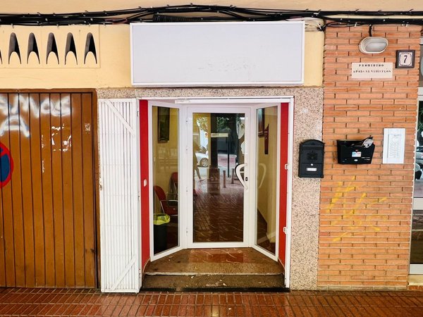 Benidorm,  ES