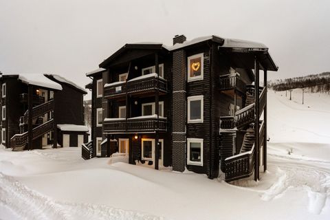 Månetoppen 34D, Moen