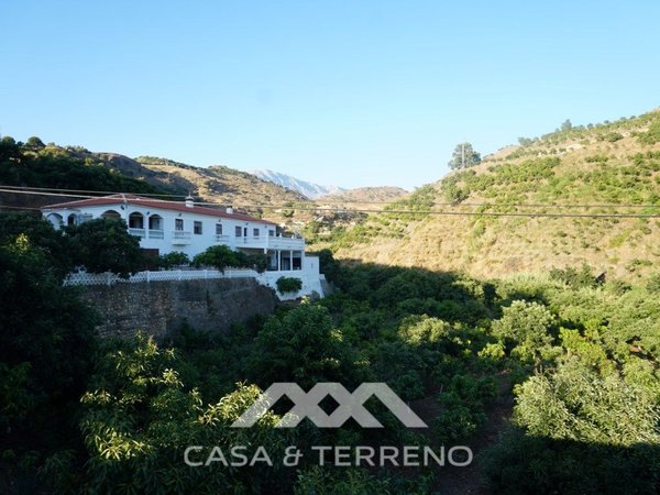 Viñuela,  ES