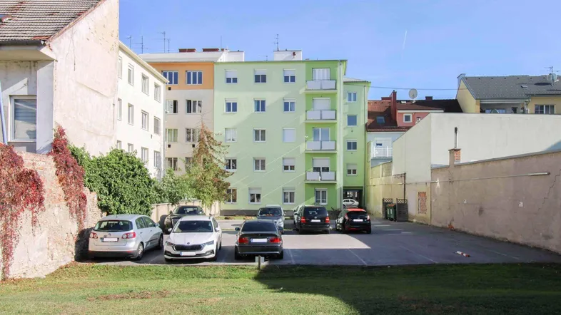 2700 Wiener Neustadt