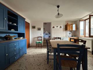Montecchio,  IT