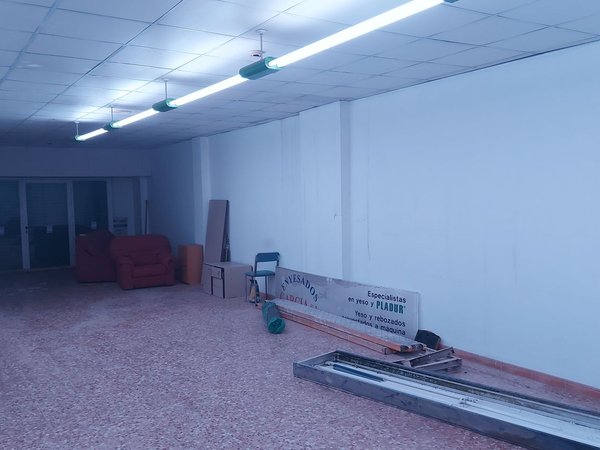 Terrassa,  ES