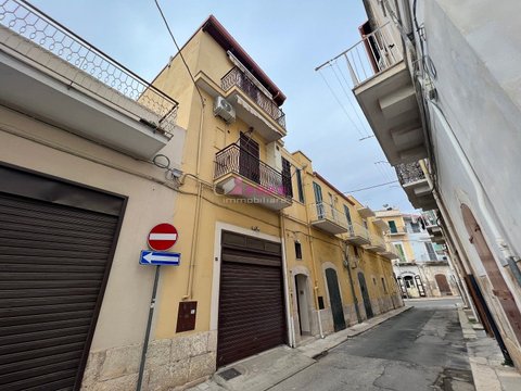 Corato,  IT