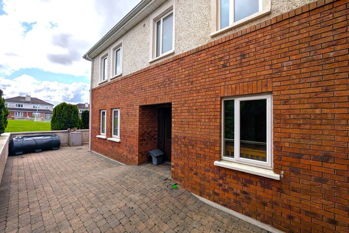 3 Meadow Court, Elm Park, Claremorris, Co Mayo