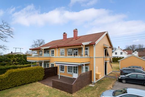 Åkersvingen 13A, Barkåker