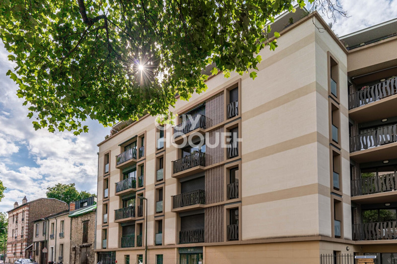 à Suresnes (92150)