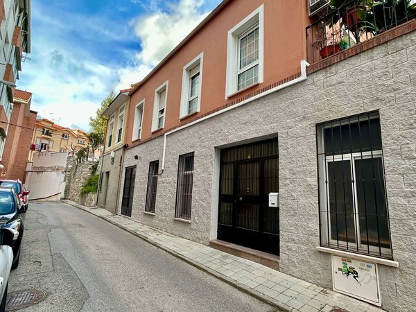Colmenar Viejo,  ES