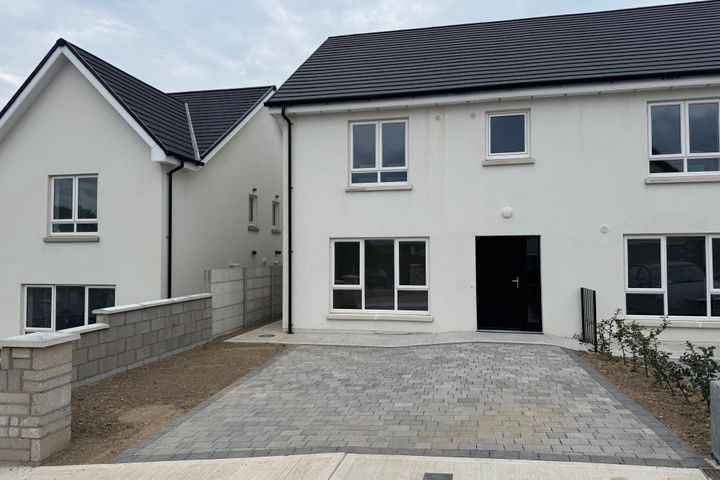 75 Glebe Manor, Whitegate, Midleton, Cork