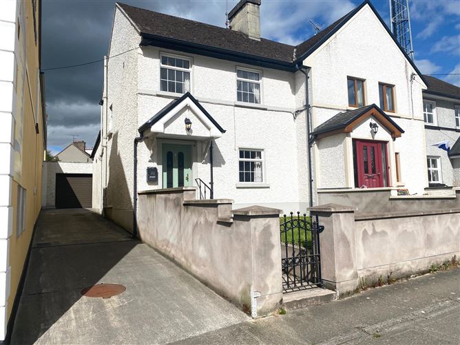 1 Upper York Street, Castleblayney, Monaghan