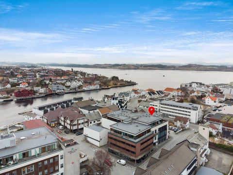 Karmsundsgata 4, Kopervik