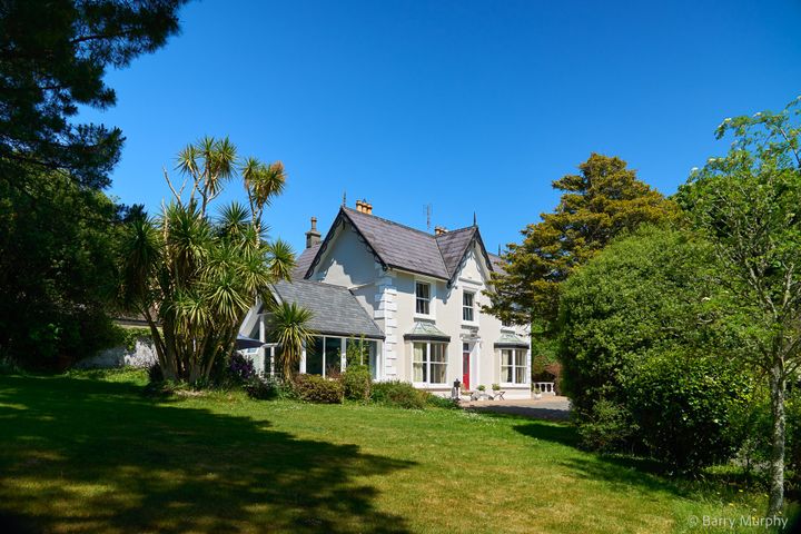 Ardeevin House, Beach, Bantry, County Cork, P75PK20