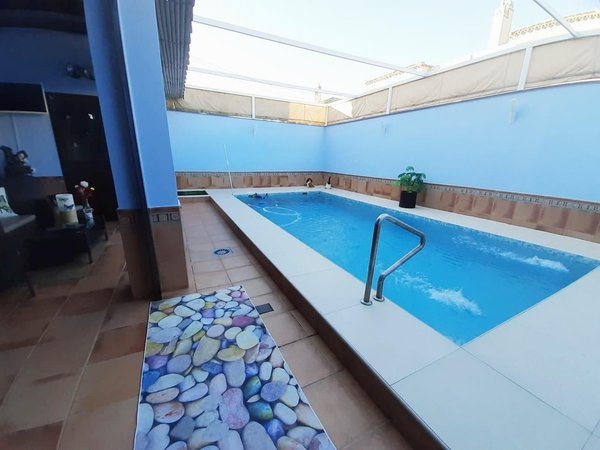 Utrera,  ES