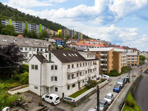 Lien 60, Bergen