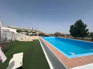 Guadix,  ES