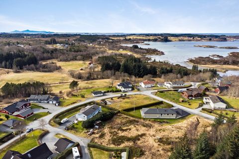 Elvavegen 7, Aukra
