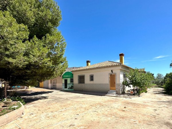 Alhama de Murcia,  ES