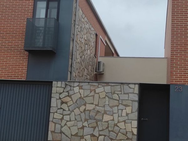 Cabezón de Pisuerga,  ES