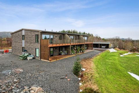 Hulderstien 11D, Averøy