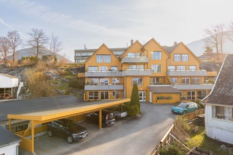 Direktør Poulsonsgate 45B, Jørpeland
