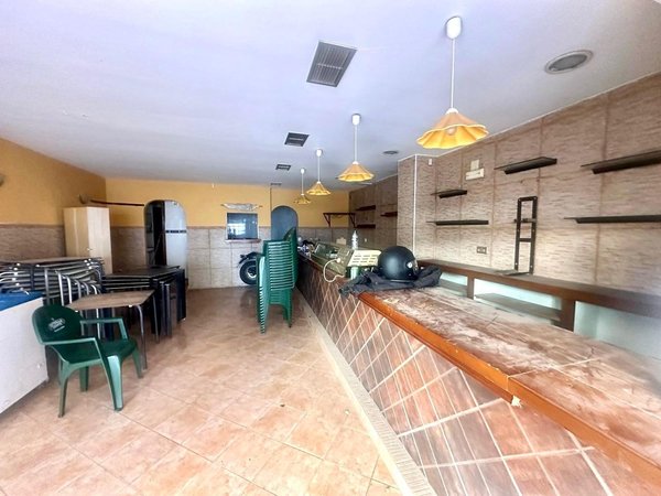 Torrevieja,  ES