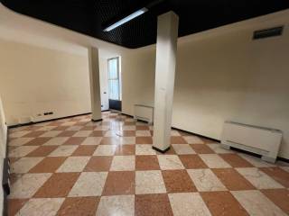 Vicenza,  IT