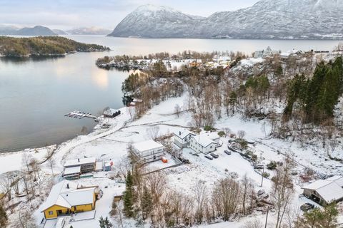 Glomsetvegen, Skodje