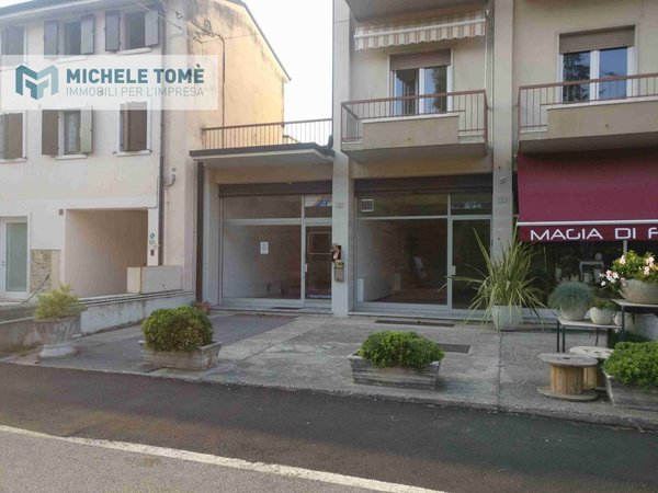 Bardolino,  IT