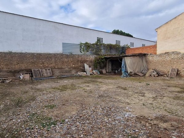 Fuentes de Ebro,  ES