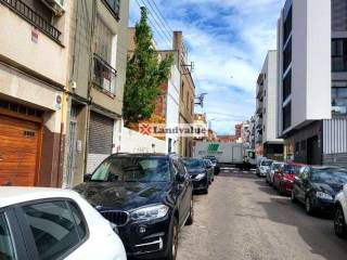 Sabadell,  ES