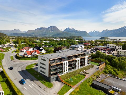 Blindheimsvegen 20, Ålesund