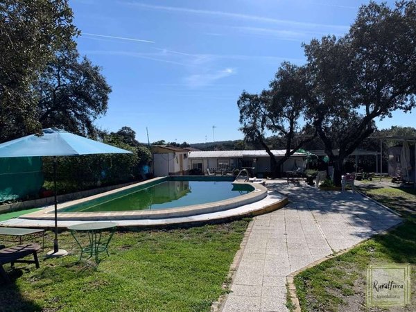 Castilblanco de los Arroyos,  ES