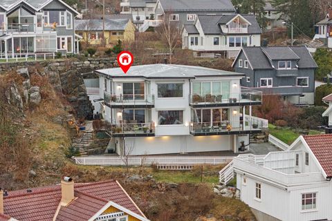 Barnepikeveien 3C, Kragerø