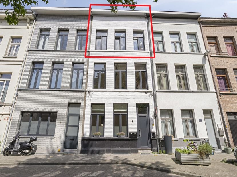 Sint-Amandusstraat 9 2060 Antwerpen
