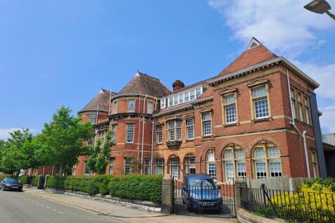 R.E.I. Office 8, 15 Apsley Road, Plymouth, Devon, PL4 6AR
