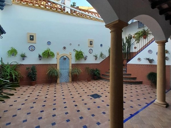 Almodovar del Río,  ES