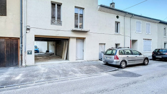 à Valence (26000)