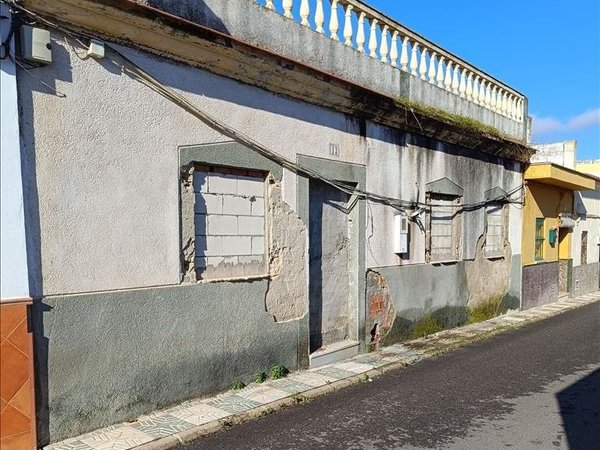 Burguillos,  ES