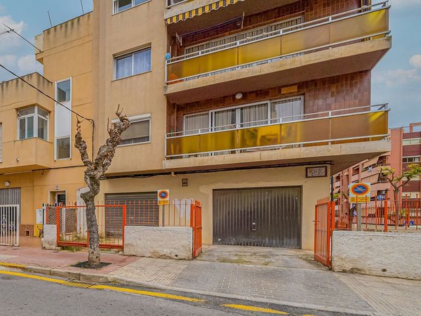Benidorm,  ES