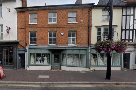 High Street, Newport Pagnell, MK16