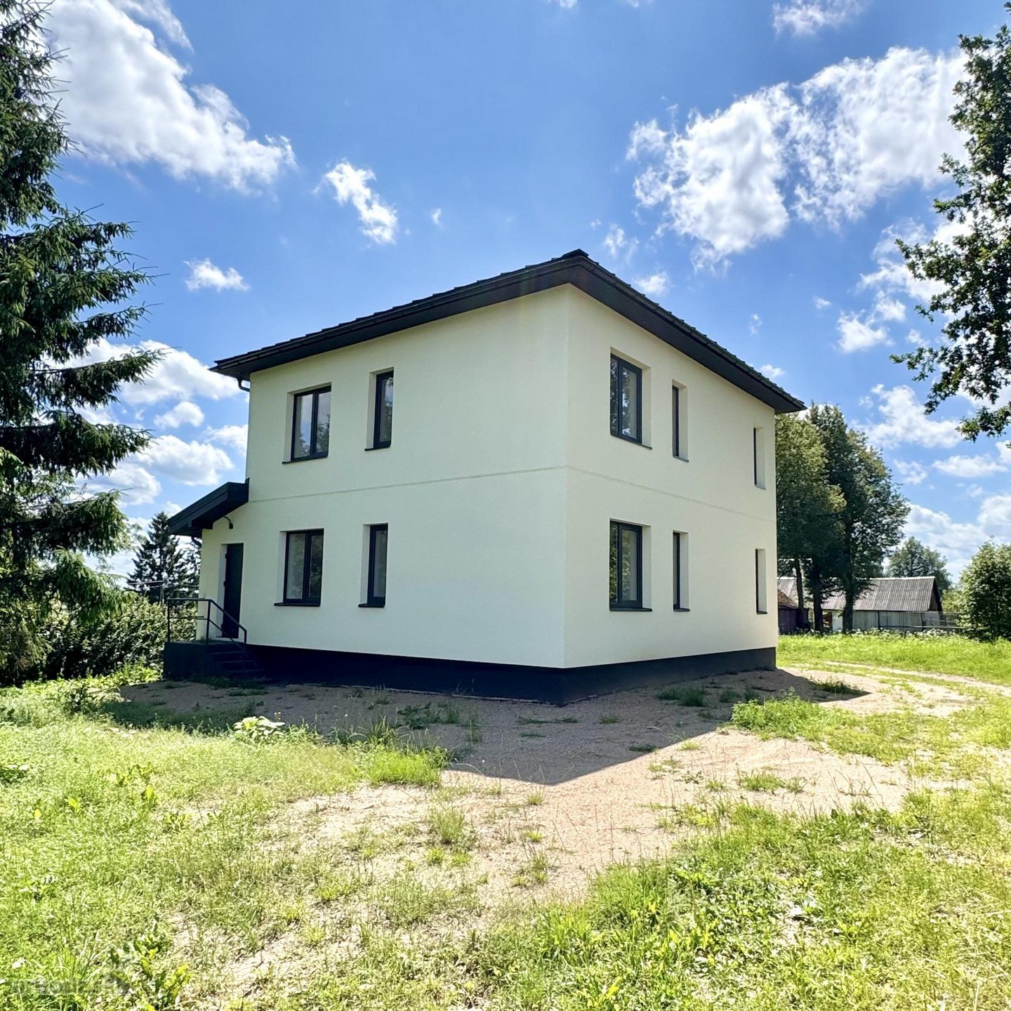Molėtų r. sav., Verbiškių k. Liepų g.