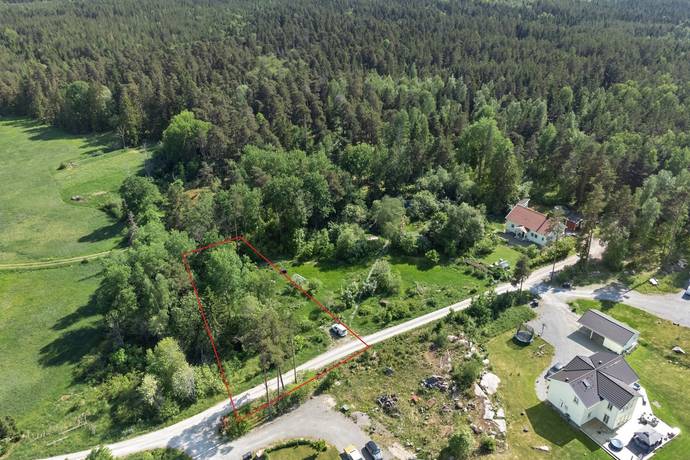 Lagga, Knivsta kommun