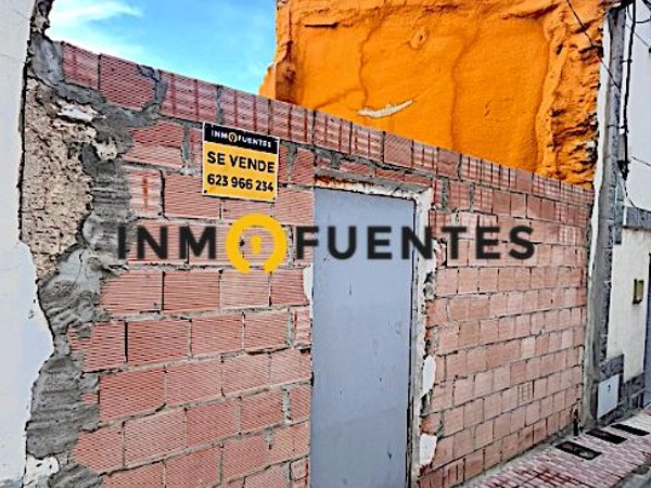 Fuentes de Ebro,  ES