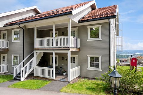 Blåklokken 32, Holmestrand