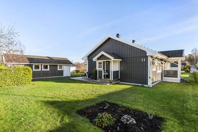 Hällabrottet, Kumla kommun