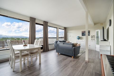 JUNKERVEIEN 59 E, Bodø
