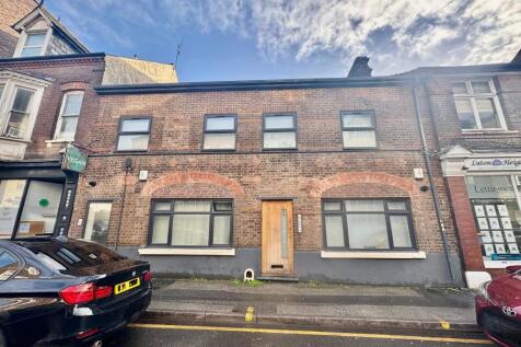 Cheapside, Luton, Bedfordshire, LU1