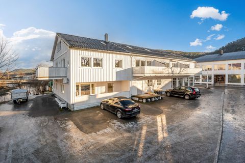 Øragata 17B, Kyrksæterøra