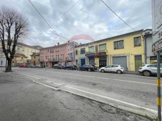 Treviglio,  IT