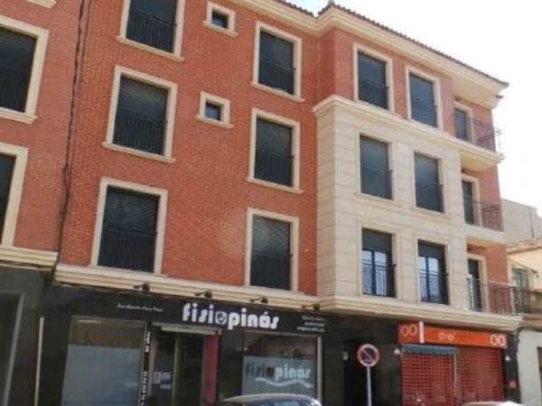 Pinoso,  ES